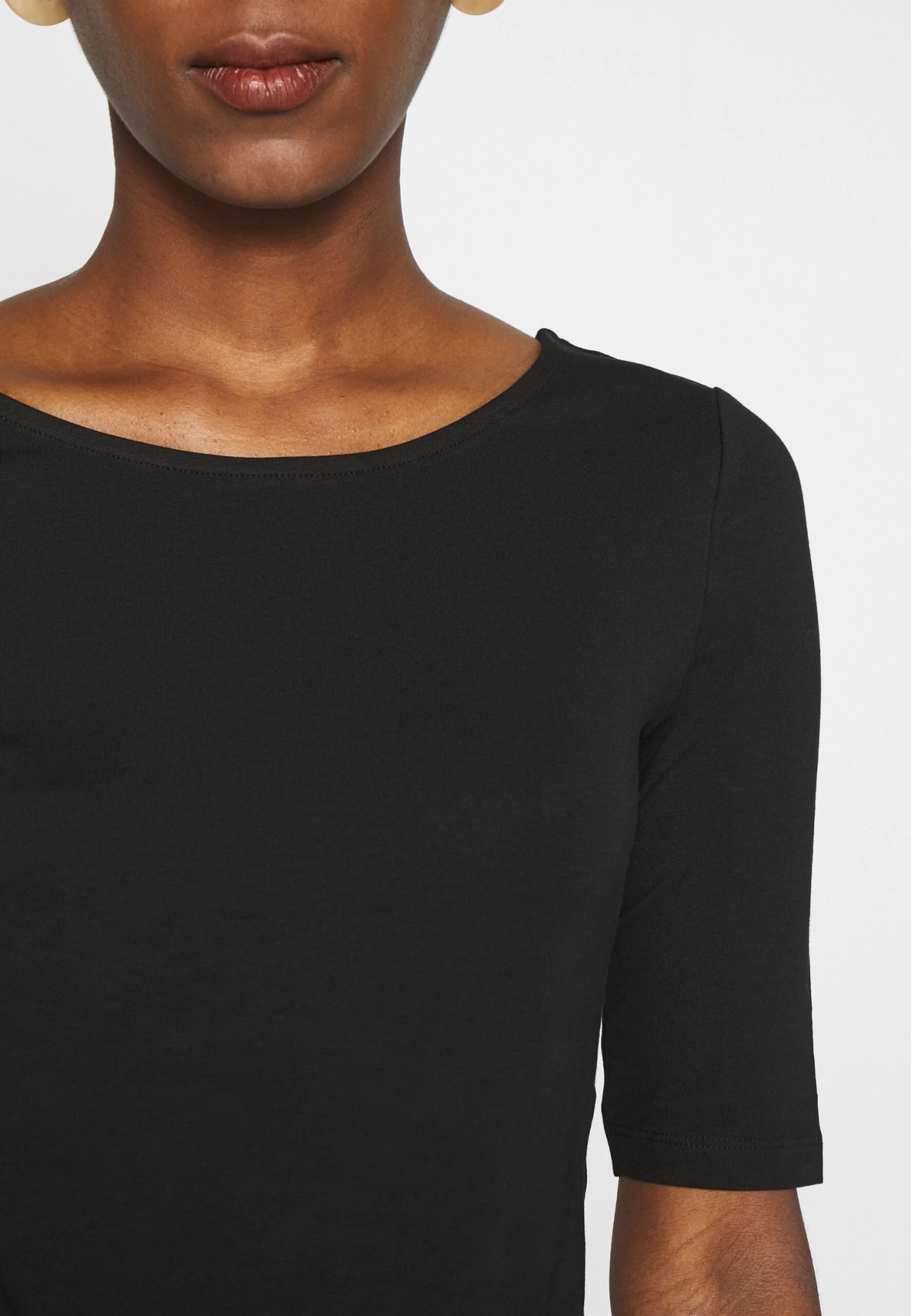 T-Shirt Basique - Black 8 T-Shirt Basique - Black – Image 6