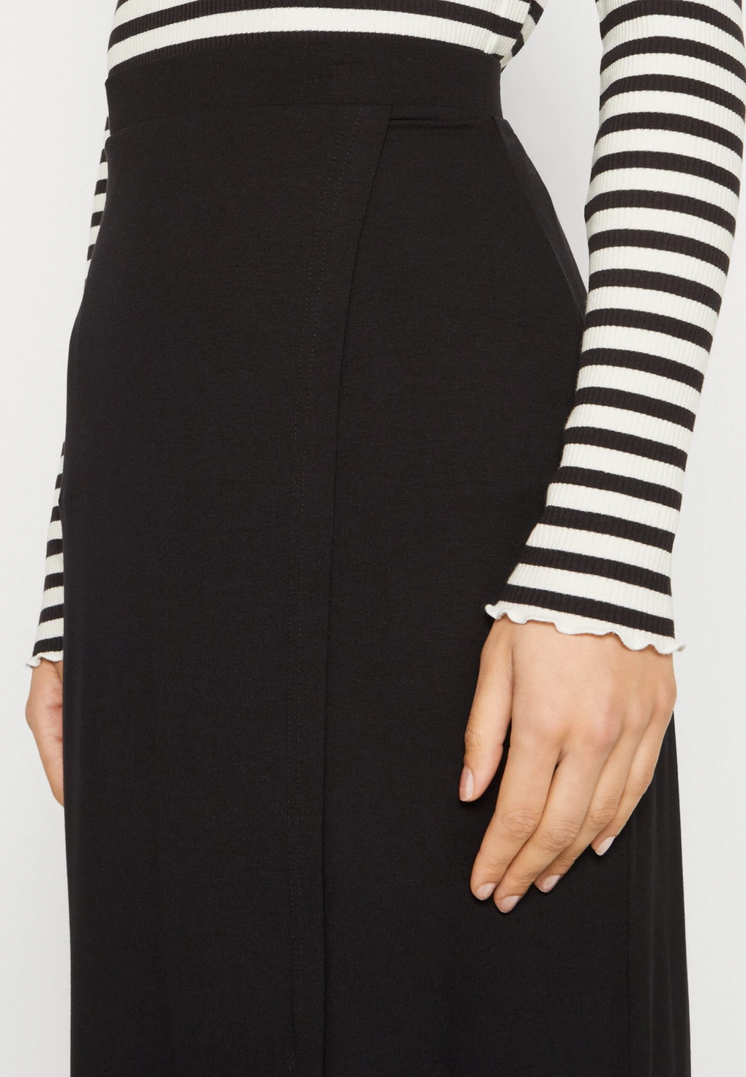 Anna Field Jupe Portefeuille - Black 6 Anna Field Jupe Portefeuille - Black – Image 4