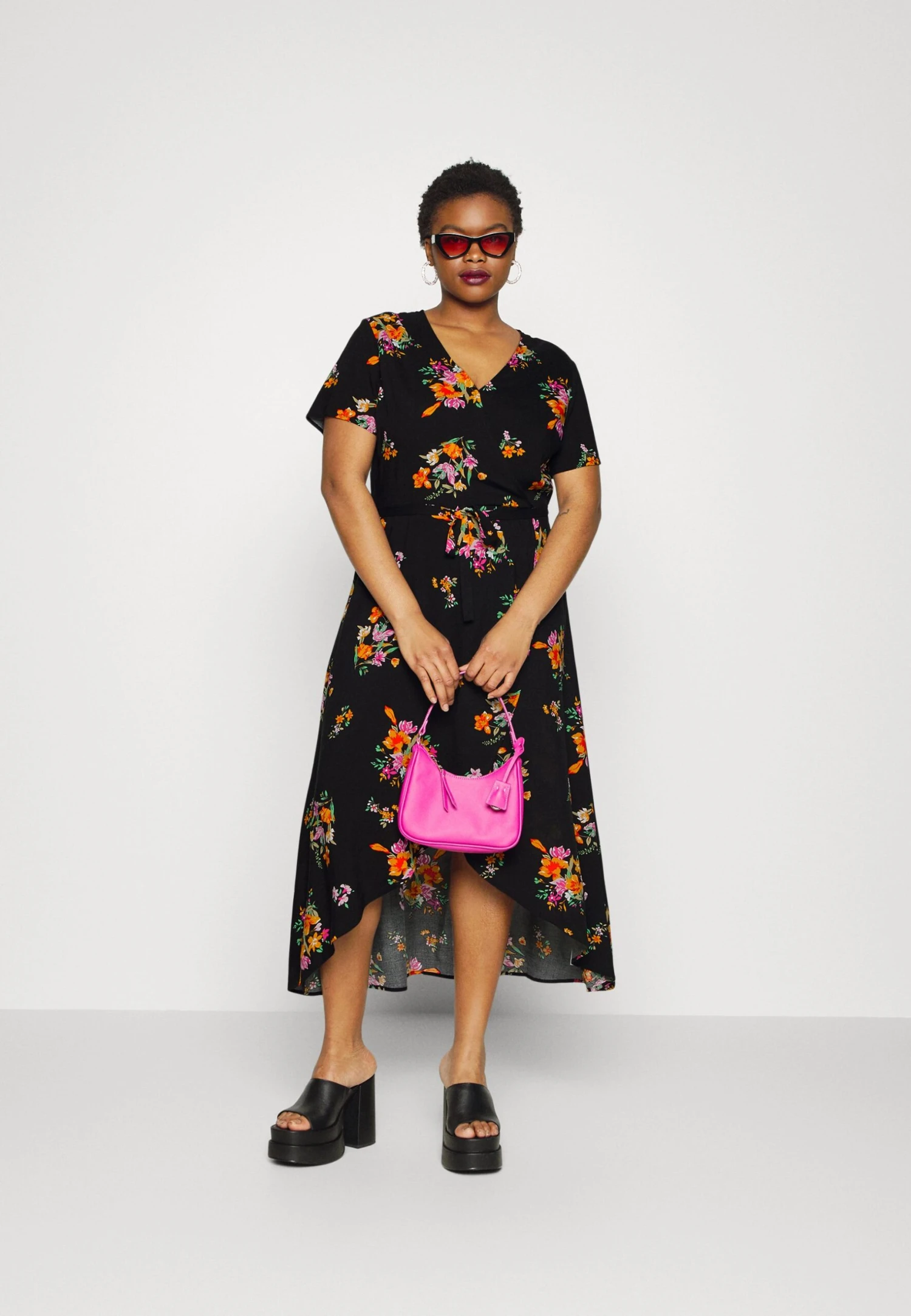 Wrap Dress High Low Hem - Robe De Jour - Black 4 Wrap Dress High Low Hem - Robe De Jour - Black – Image 2