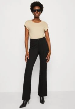 Anna Field 3 Pack - T-Shirt Basique - Beige/Off-White/Red -Anna Field b7c76c2e1daa4eababf3f8c773a1e340