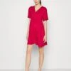 Short Sleeves Flared Mini Dress - Robe En Jersey - Red -Anna Field d92b0d2b574c4bff93dcc8913443c657