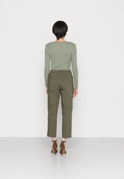 Anna Field Chino - Dark Green 9 Anna Field Chino - Dark Green -Anna Field daa84fa39e0540dcb4fee639ebed2b7c