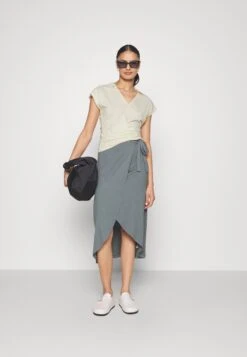 Anna Field Wrap Blouse - Blouse - Offwhite -Anna Field e33b5a2c33f74283b6272e3ab8bd9484