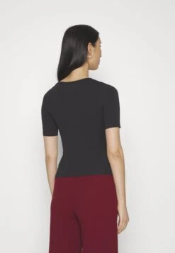 Anna Field T-Shirt Basique - Black -Anna Field fb7b7c89502f4e10a09ad1d18c3e1803