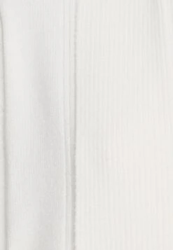 Anna Field Ribbed Fold Collar - Gilet - Off White -Anna Field fe85b0a3c9ef424abe778968422acd22